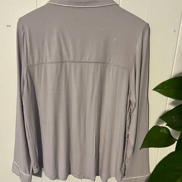 Cozy Earth Bamboo Stretch-Knit Long Sleeve Pajama Set - Picture 6 of 8